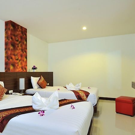 Pimrada Hotel Patong Exteriör bild