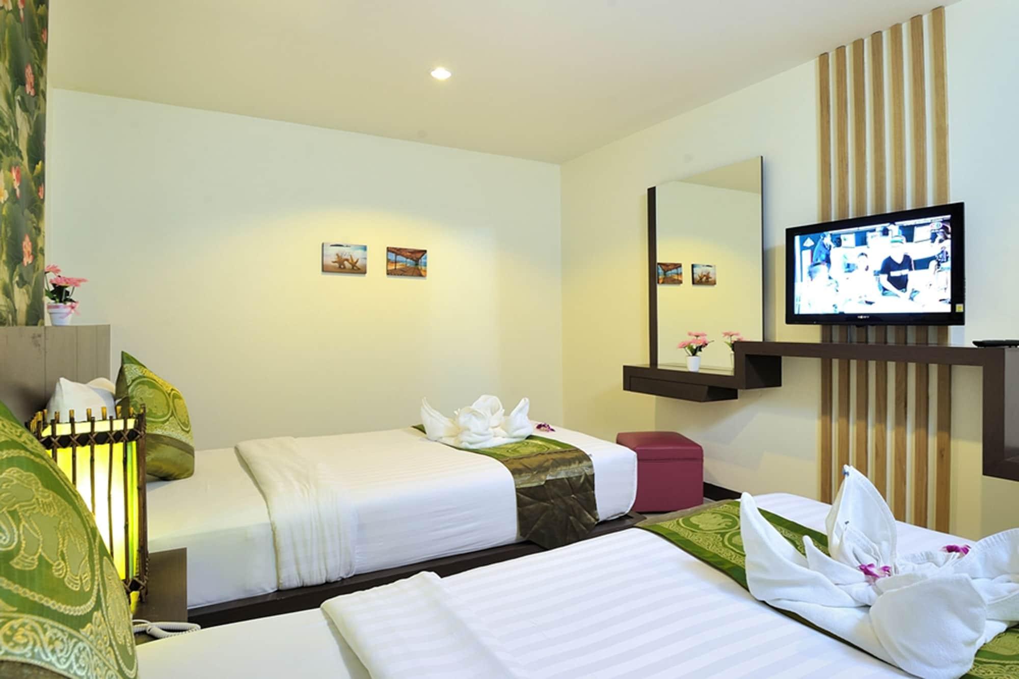 Pimrada Hotel Patong Exteriör bild
