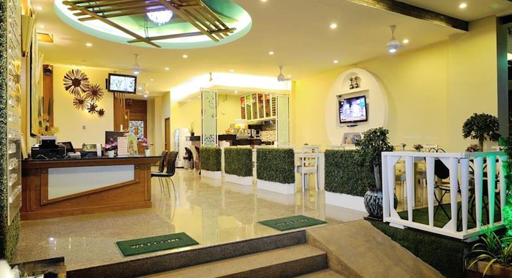 Pimrada Hotel Patong Exteriör bild